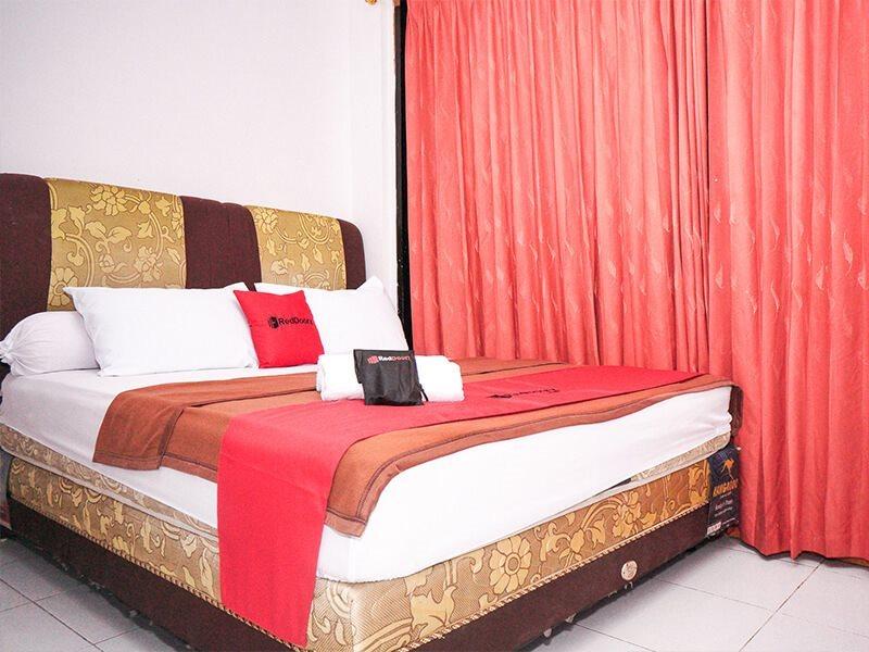 Reddoorz Near Palembang Square Mall 2 Экстерьер фото